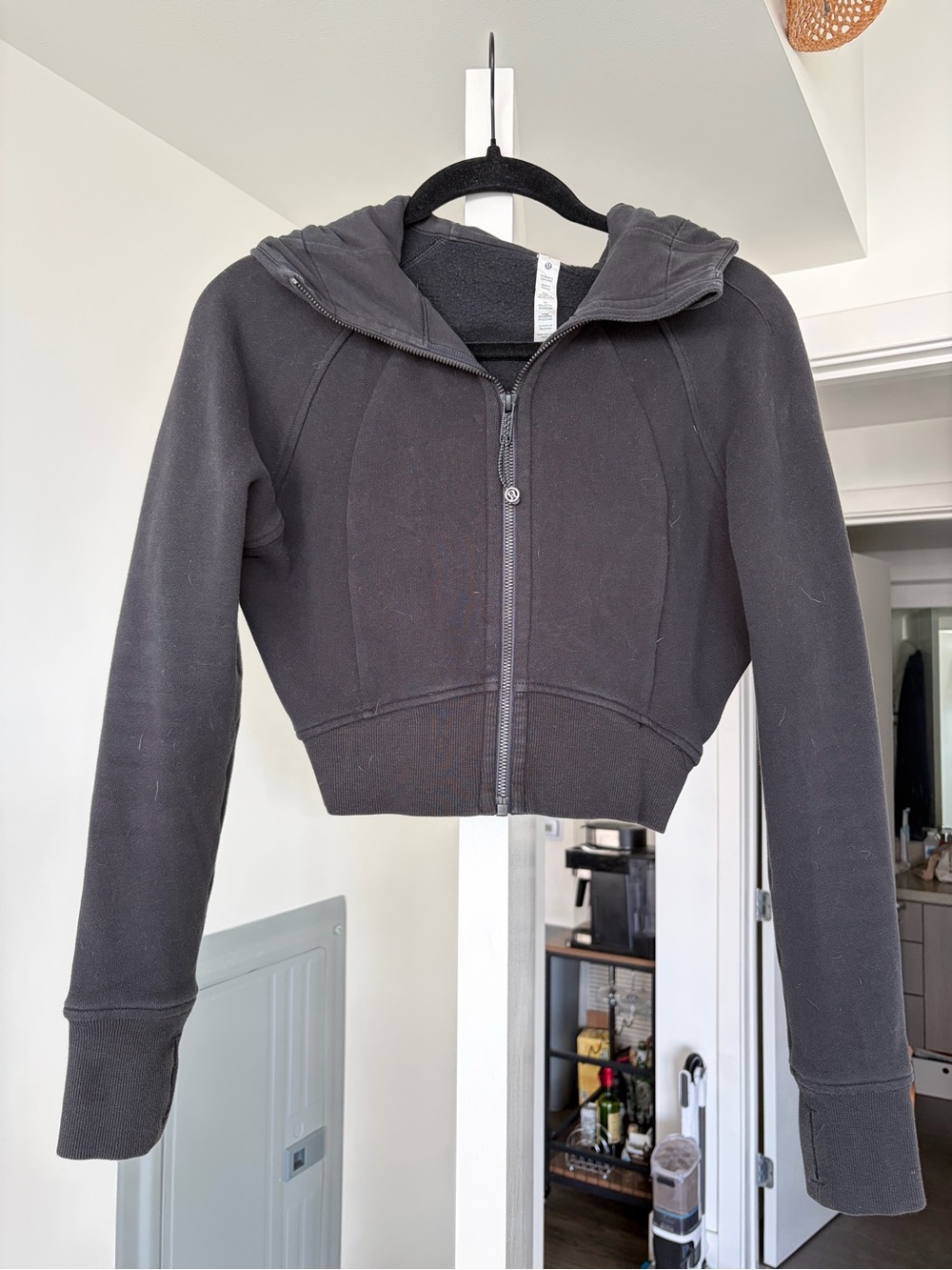 Lululemon Cropped Scuba Hoodie Zip Up Jacket Black Size 4